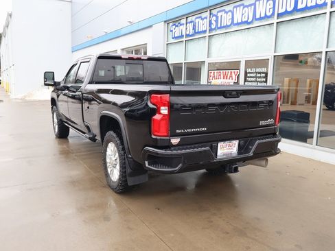 Used 2021 Chevrolet Silverado 3500 High Country w/ Safety Package II image 8