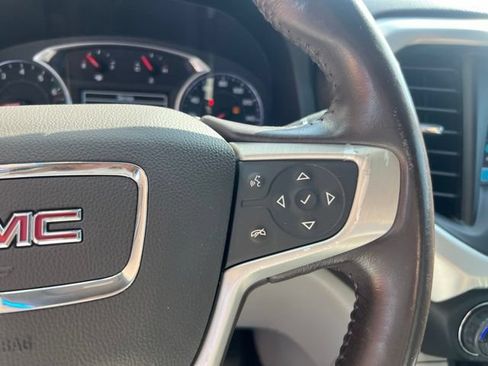 Used 2018 GMC Acadia SLT AWD/4WD image 19