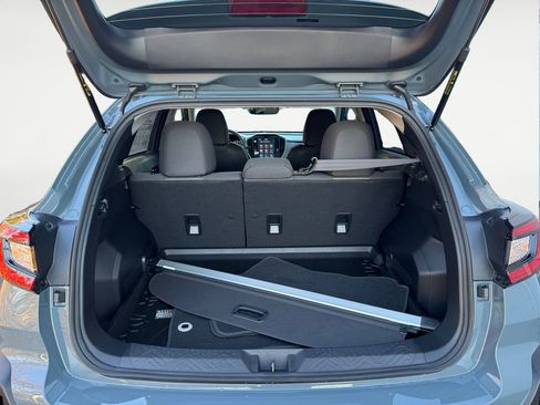 Used 2024 Subaru Crosstrek 2.0i Premium image 17