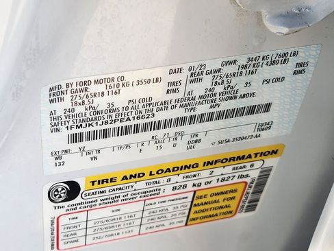 Used 2023 Ford Expedition Max XLT image 34