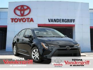 Used 2023 Toyota Corolla LE image 1