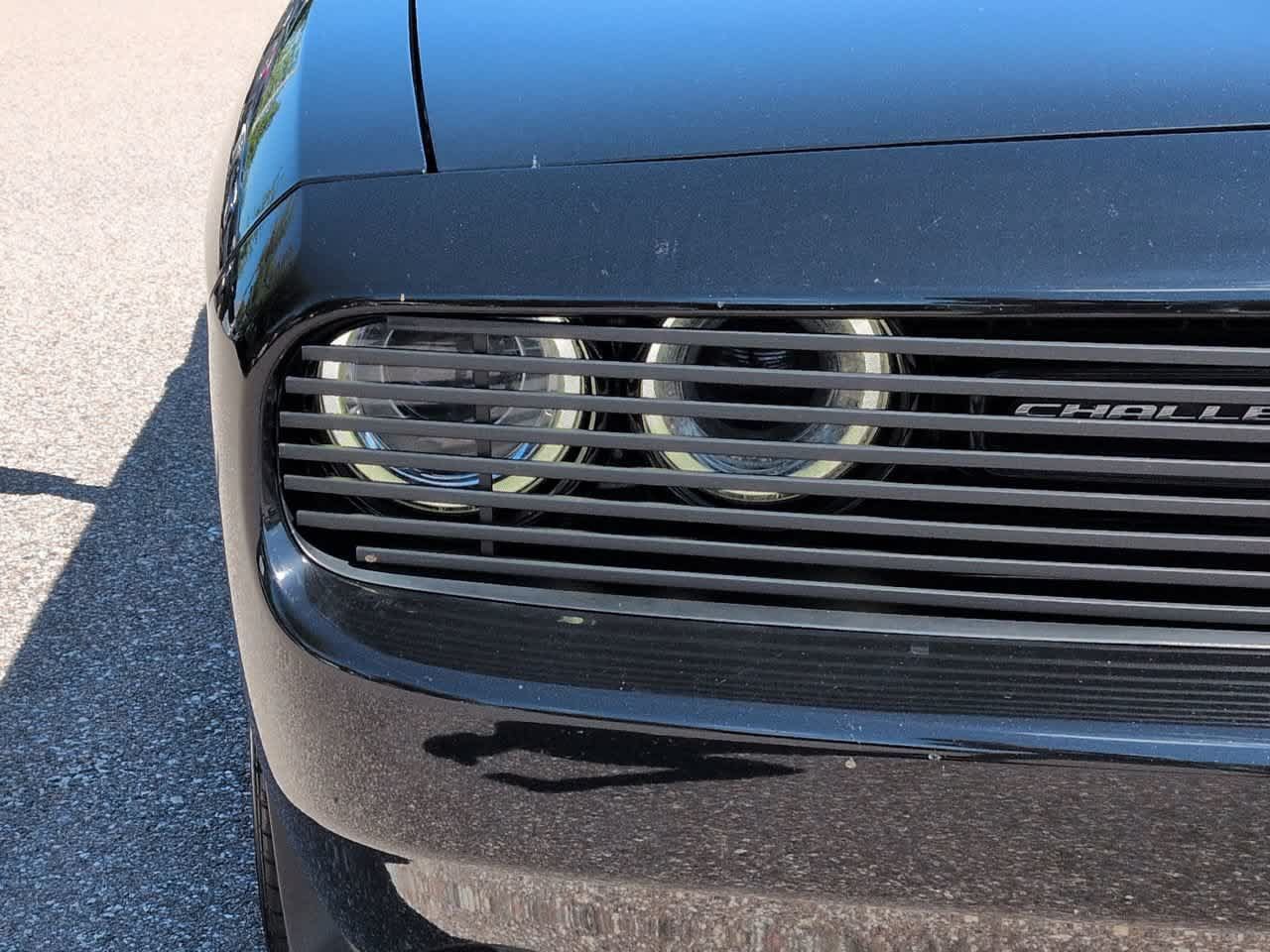 Used 2022 Dodge Challenger R/T RWD image 10