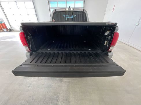 Certified 2019 Toyota Tacoma SR w/ SR Convenience Package image 22