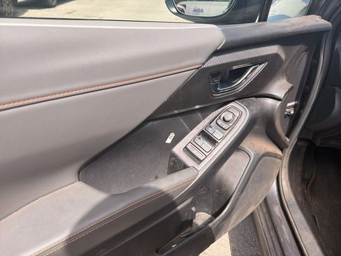 Used 2025 Subaru Crosstrek 2.5i Limited w/ Popular Package #3A image 15