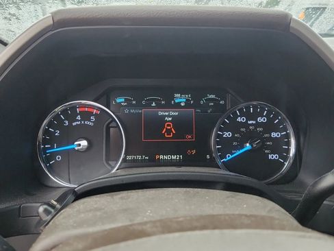 Used 2017 Ford F250 King Ranch w/ King Ranch Ultimate Package image 8