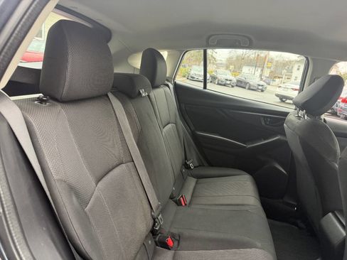 Used 2017 Subaru Impreza 2.0i Premium image 25