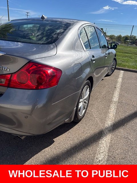 Used 2011 INFINITI G37 x Sedan w/ Premium Pkg AWD/4WD image 9