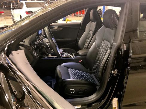 Used 2022 Audi RS 5 image 7