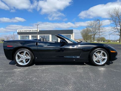 Used 2006 Chevrolet Corvette Convertible w/ Preferred Equipment Group RWD image 7
