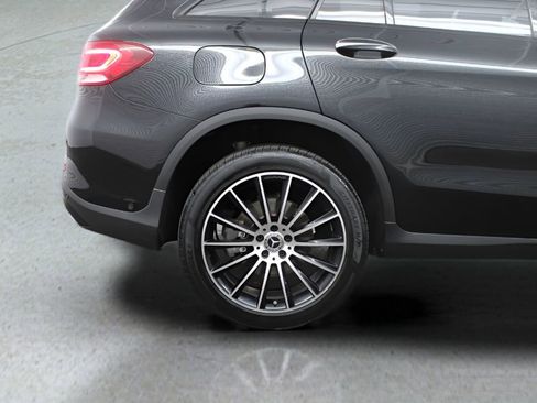 Used 2022 Mercedes-Benz GLC 300 image 15