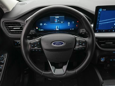 Certified 2025 Ford Escape Platinum AWD/4WD image 13