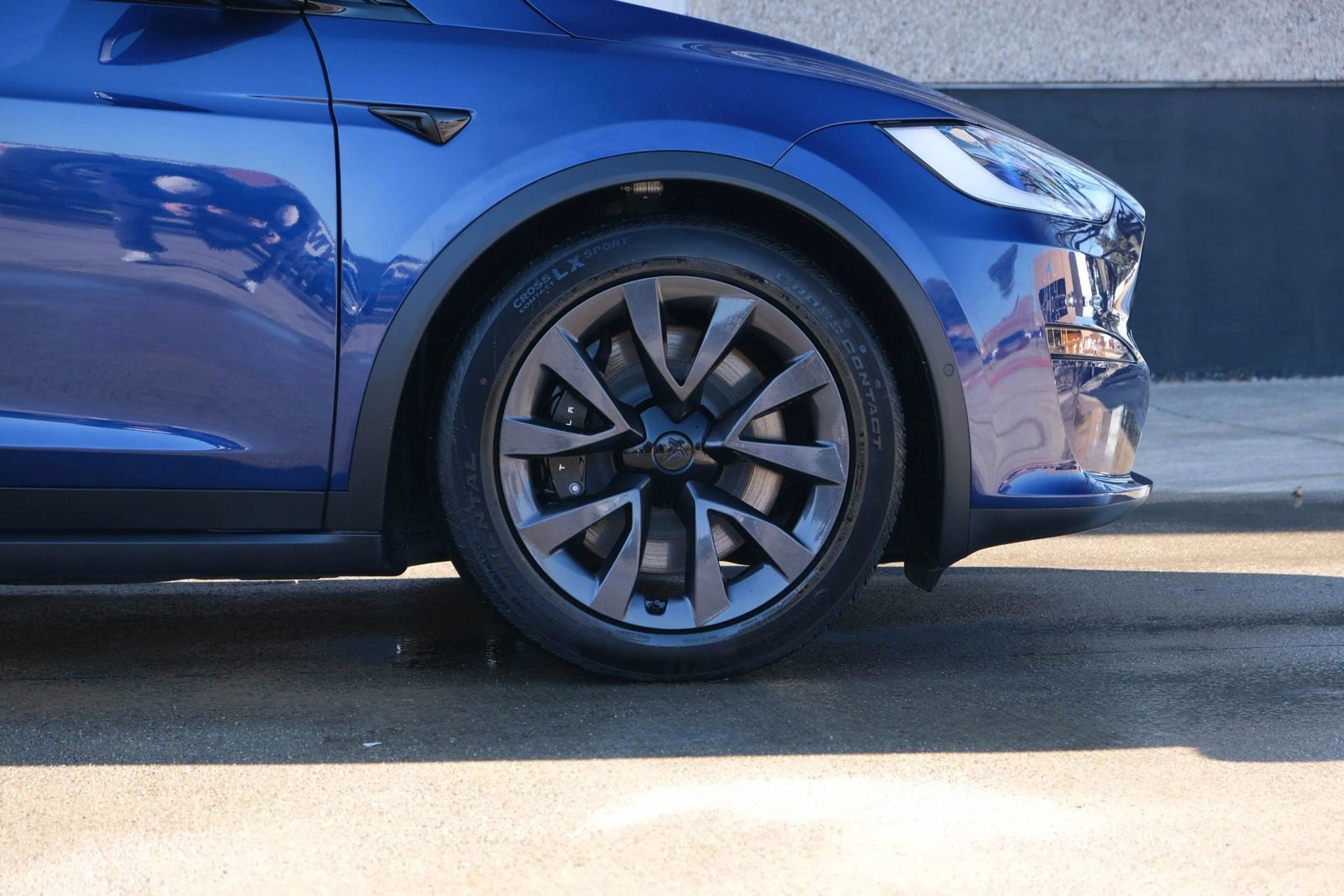 Used 2023 Tesla Model X Plaid AWD/4WD image 13