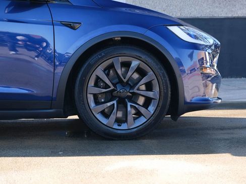 Used 2023 Tesla Model X Plaid AWD/4WD image 13