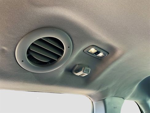 Used 2023 Ford Explorer XLT w/ Equipment Group 202A image 24