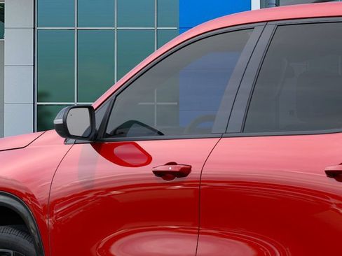 New 2026 Chevrolet Traverse RS FWD image 12