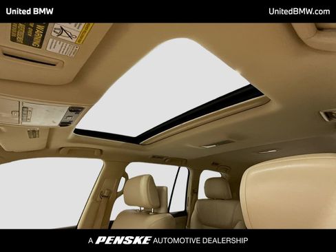 Used 2015 Lexus LX 570 4WD image 12