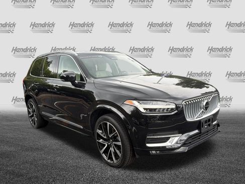 Certified 2023 Volvo XC90 B5 Plus w/ Protection Package Premier AWD/4WD image 2