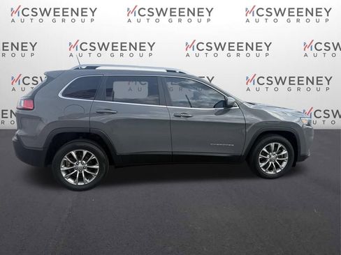 Used 2020 Jeep Cherokee Latitude Plus image 6