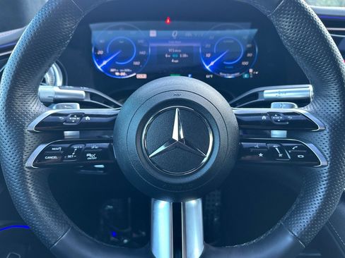 Certified 2023 Mercedes-Benz EQS 580 4MATIC Sedan image 21