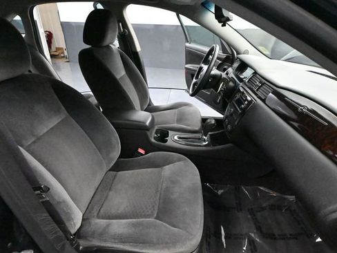 Used 2015 Chevrolet Impala Limited LS image 40