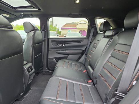 Used 2025 Honda CR-V Sport-L image 11