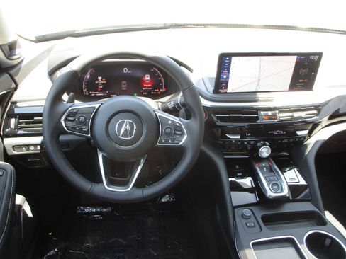 Certified 2025 Acura MDX SH-AWD w/ Technology Package image 11