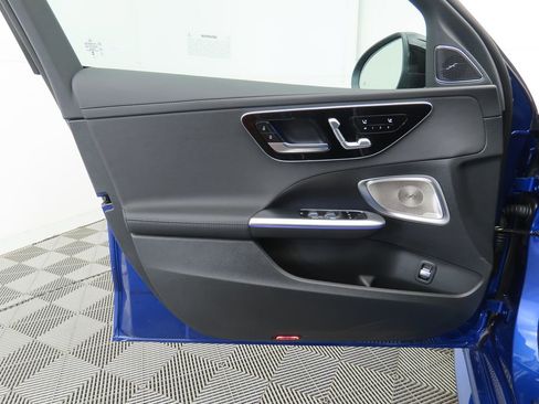 New 2025 Mercedes-Benz C 300 Sedan image 26