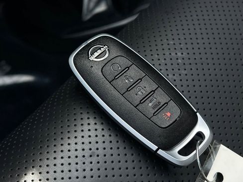 New 2026 Nissan Rogue Platinum image 27