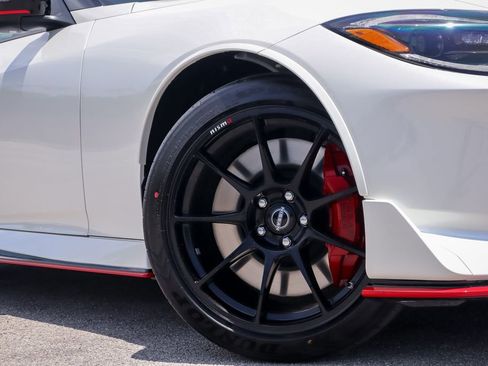 New 2025 Nissan Z NISMO w/ Floor Mat Package image 2