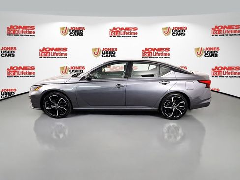 Used 2024 Nissan Altima 2.5 SR image 13