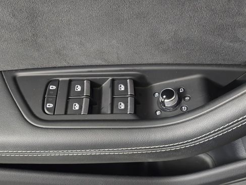 Used 2023 Audi A5 2.0T Premium Plus w/ Premium Plus image 9