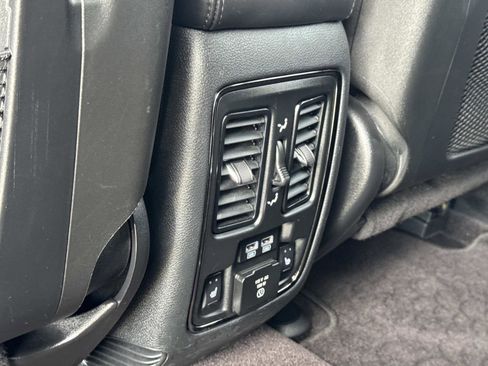 Used 2019 Jeep Grand Cherokee High Altitude image 26