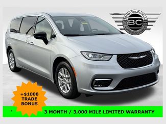 Used 2024 Chrysler Pacifica Touring-L 360° Tour