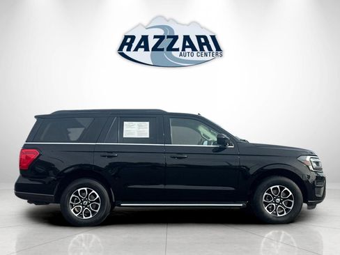 Certified 2022 Ford Expedition XLT RWD image 2