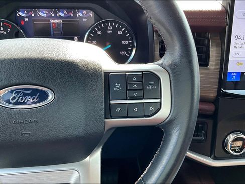 Used 2024 Ford Expedition Max Limited image 24