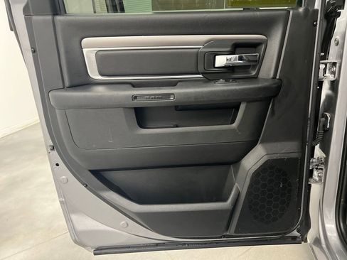 Used 2024 RAM 1500 Classic Warlock image 15