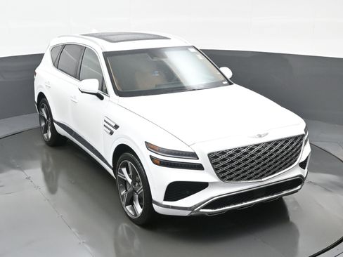 New 2025 Genesis GV80 3.5T Prestige image 19