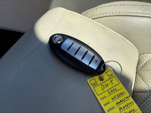Used 2022 Nissan Maxima Platinum FWD image 9