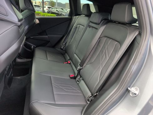 Certified 2025 BMW X3 xDrive30i w/ M Sport Package AWD/4WD image 31