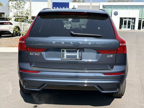Certified 2025 Volvo XC60 B5 Plus image 6