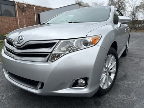 Used 2013 Toyota Venza XLE w/ XLE Premium Pkg image 1