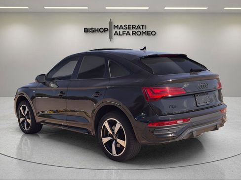 Used 2023 Audi Q5 2.0T Prestige w/ Prestige Package image 6