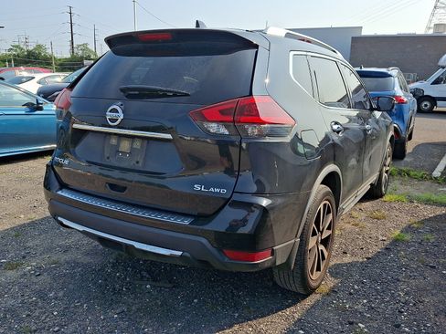 Used 2018 Nissan Rogue SL w/ Premium Package AWD/4WD image 4