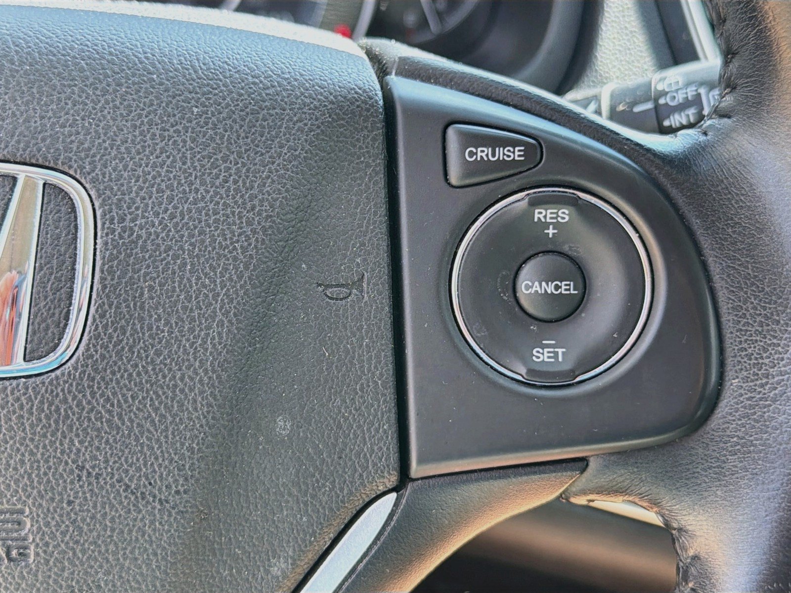 Used 2016 Honda CR-V EX-L image 17