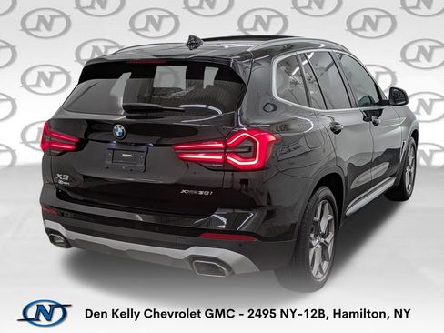 Used 2023 BMW X3 xDrive30i AWD/4WD image 2