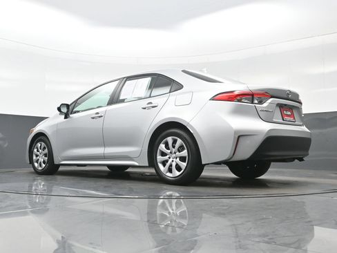 Used 2024 Toyota Corolla LE FWD image 28