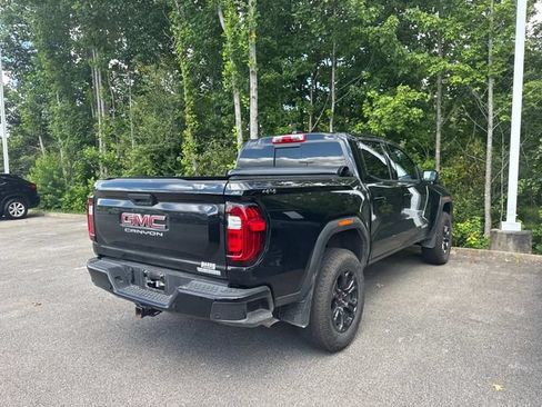 Used 2024 GMC Canyon Elevation w/ Convenience Package AWD/4WD image 8