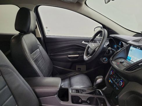 Used 2018 Ford Escape SE w/ SE Sync 3 Package AWD/4WD image 21