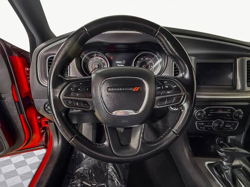 Used 2022 Dodge Charger SXT image 13