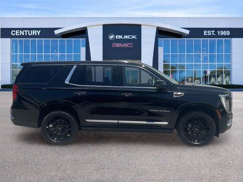 New 2026 GMC Yukon Denali RWD image 2